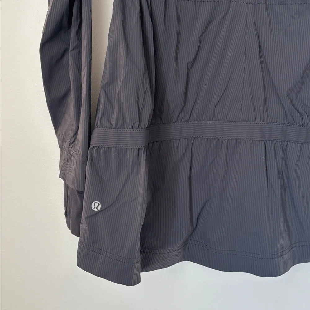 Lululemon Apres Practice Anorak size 4 - Picture 6 of 6